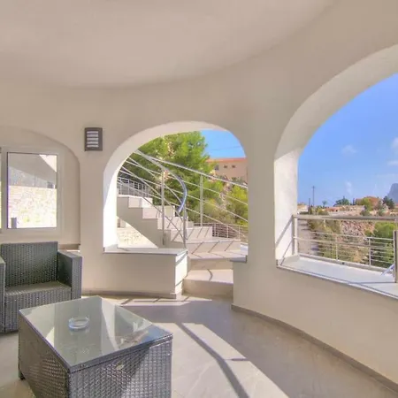 With Private Pool - Mv 3806 *